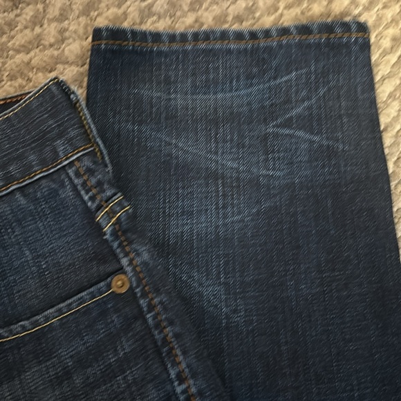 Levi’s the original jeans - 28x30 - Picture 3 of 8